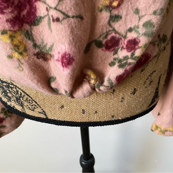 Rue21 Medium Boho Pink Floral Crop Sweater With Bell Sleeves - Picture 5 of 7